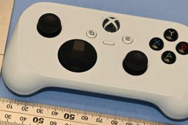 В сеть утекли снимки нового контроллера Xbox Cloud Gaming